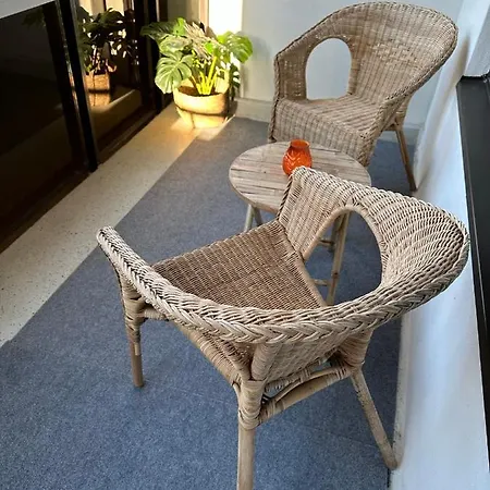 Modern Two Bedroom 아파트 투르쿠